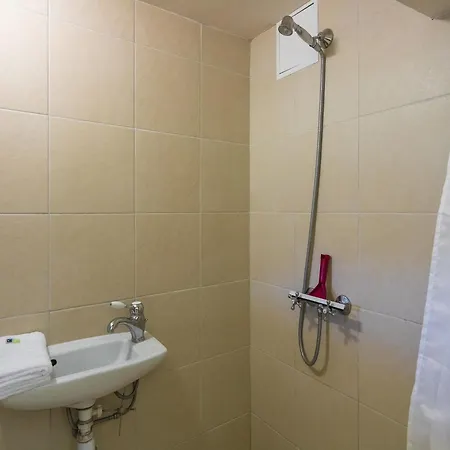 Casa vacanze Castle Apartment In Chaleix By Forest, Cleaning Included *